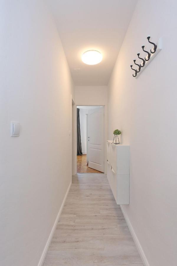 Apartment Marina ซาดาร์ ภายนอก รูปภาพ